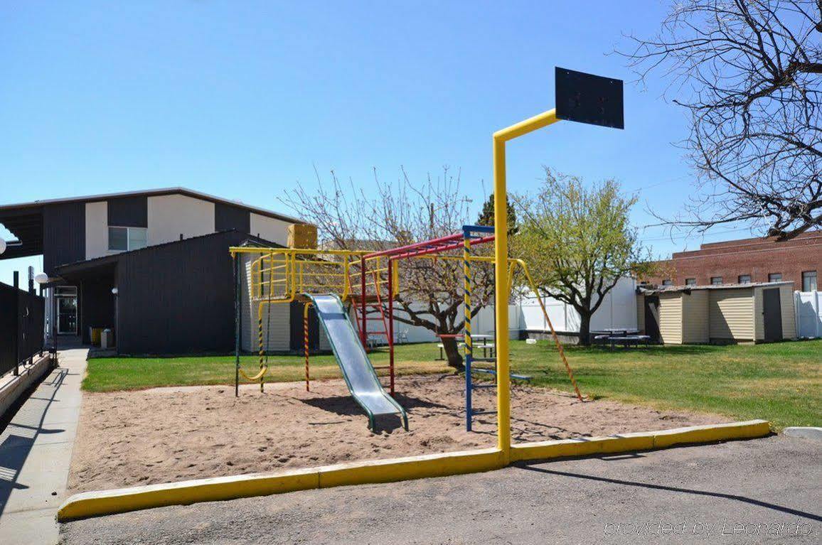 Dinosaur Inn & Suites Vernal Dış mekan fotoğraf